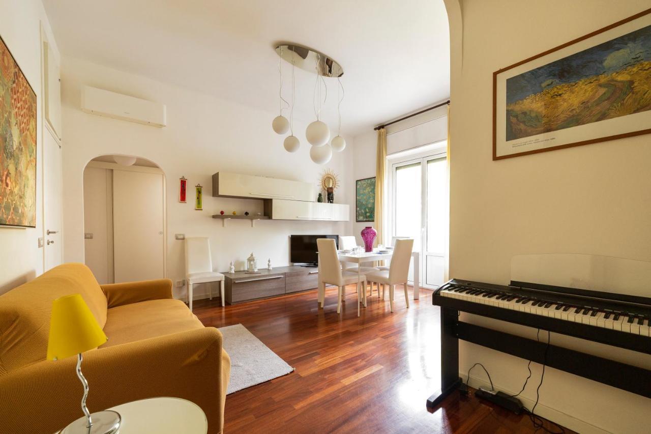 Milano Calvairate Balcony Apt Exterior photo